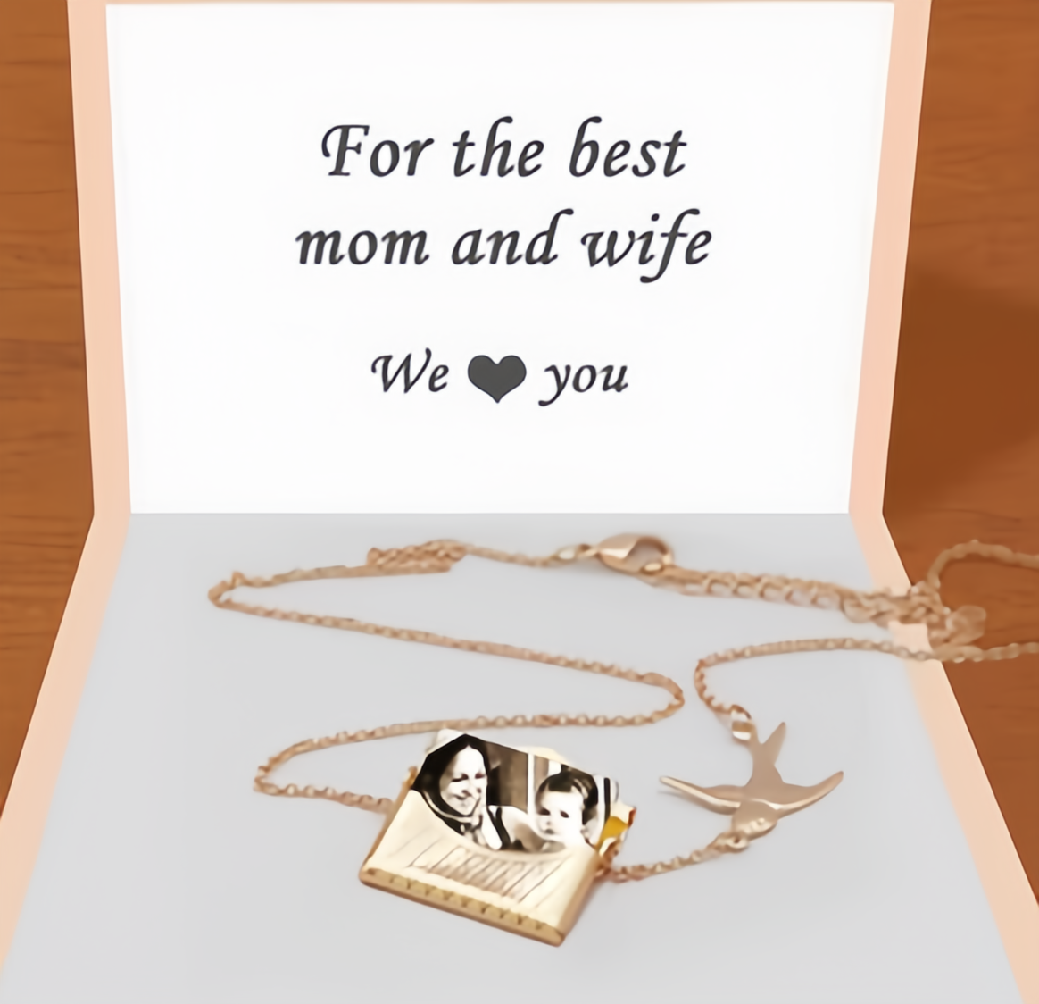 HenryCustoms Memorial Photo Frame Engraved Message Necklace