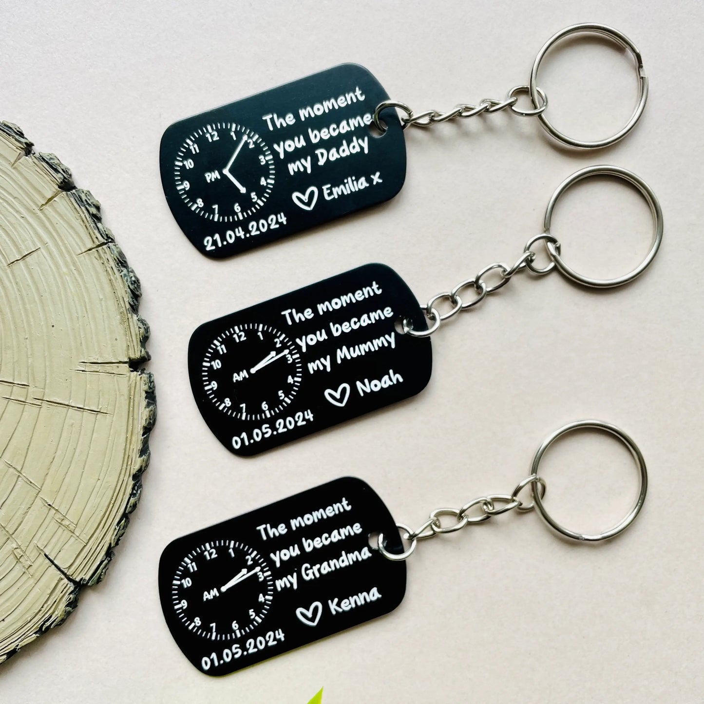 HenryCustoms Personalised Daddy Photo Keyring