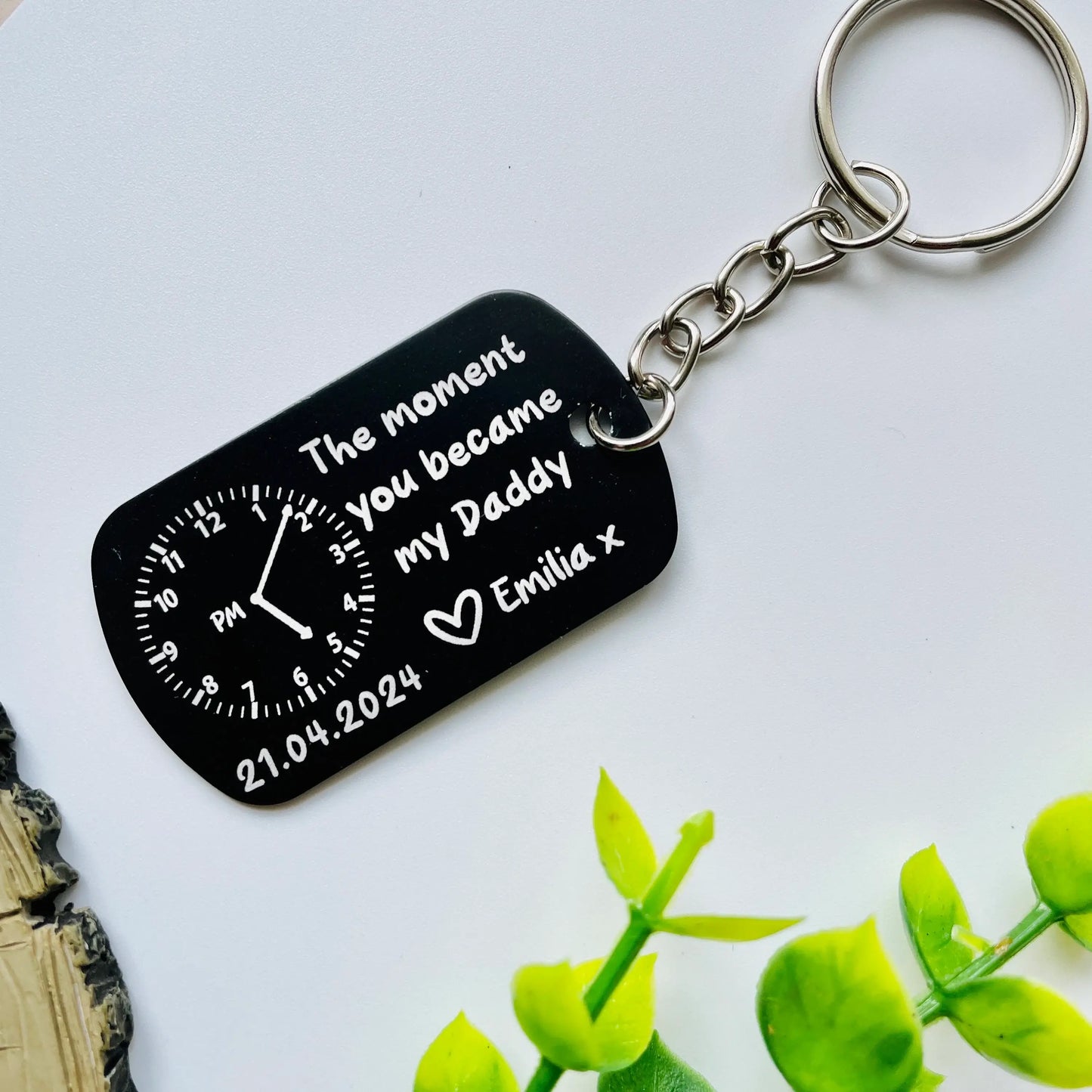 HenryCustoms Personalised Daddy Photo Keyring