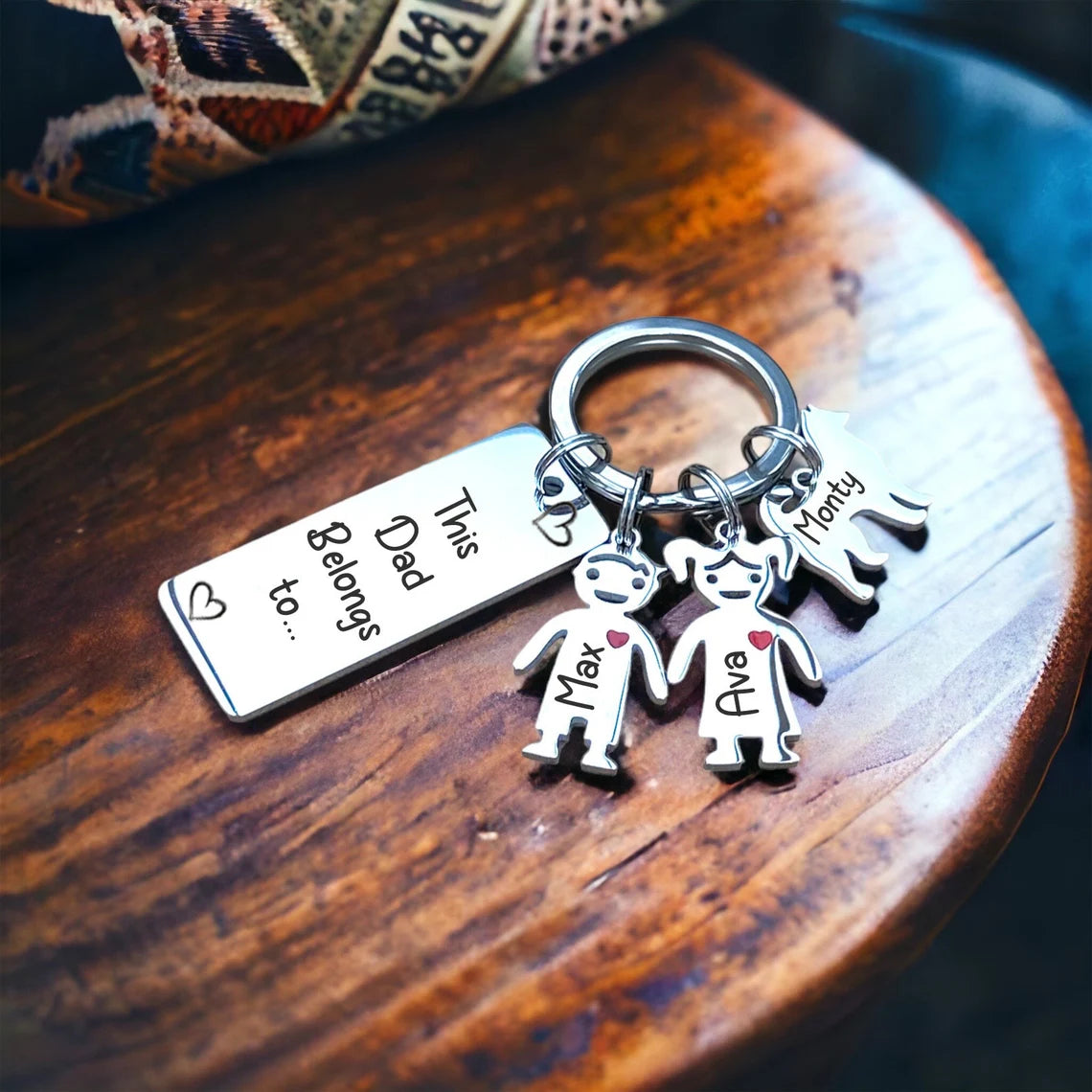 HenryCustoms Personalized Keychain - Father's Day Gift