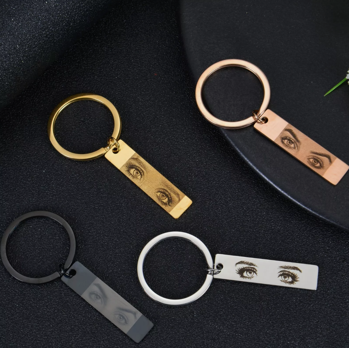 IreneAdorn™ In your eyes keychain