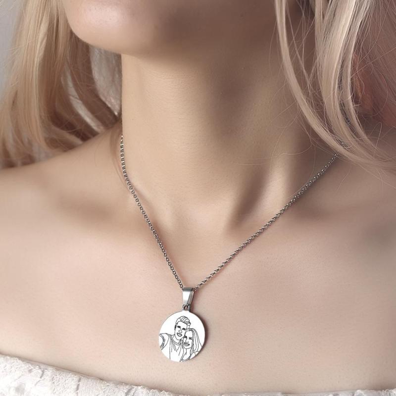 HenryCustoms Custom Line Art Photo Engraved Necklace