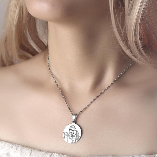 HenryCustoms Custom Line Art Photo Engraved Necklace