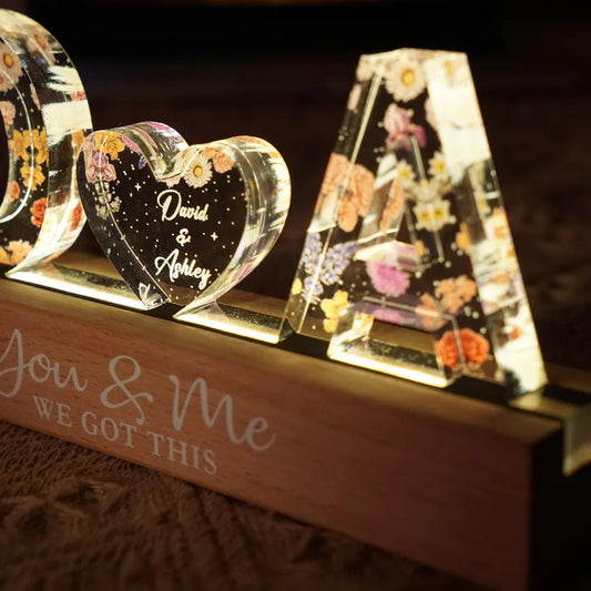 HenryCustoms Couple Initials Floral Personalized Acrylic LED Night Light